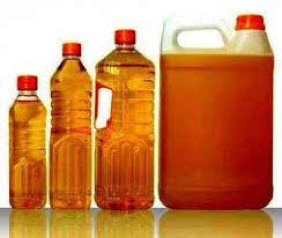 crude palm oil after filled into bottles
